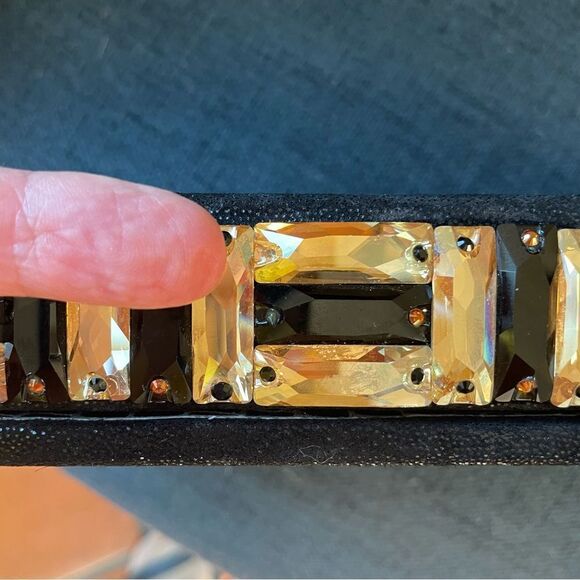 Michelle Monroe Jeweled Tassel Clutch - Picture 8 of 9